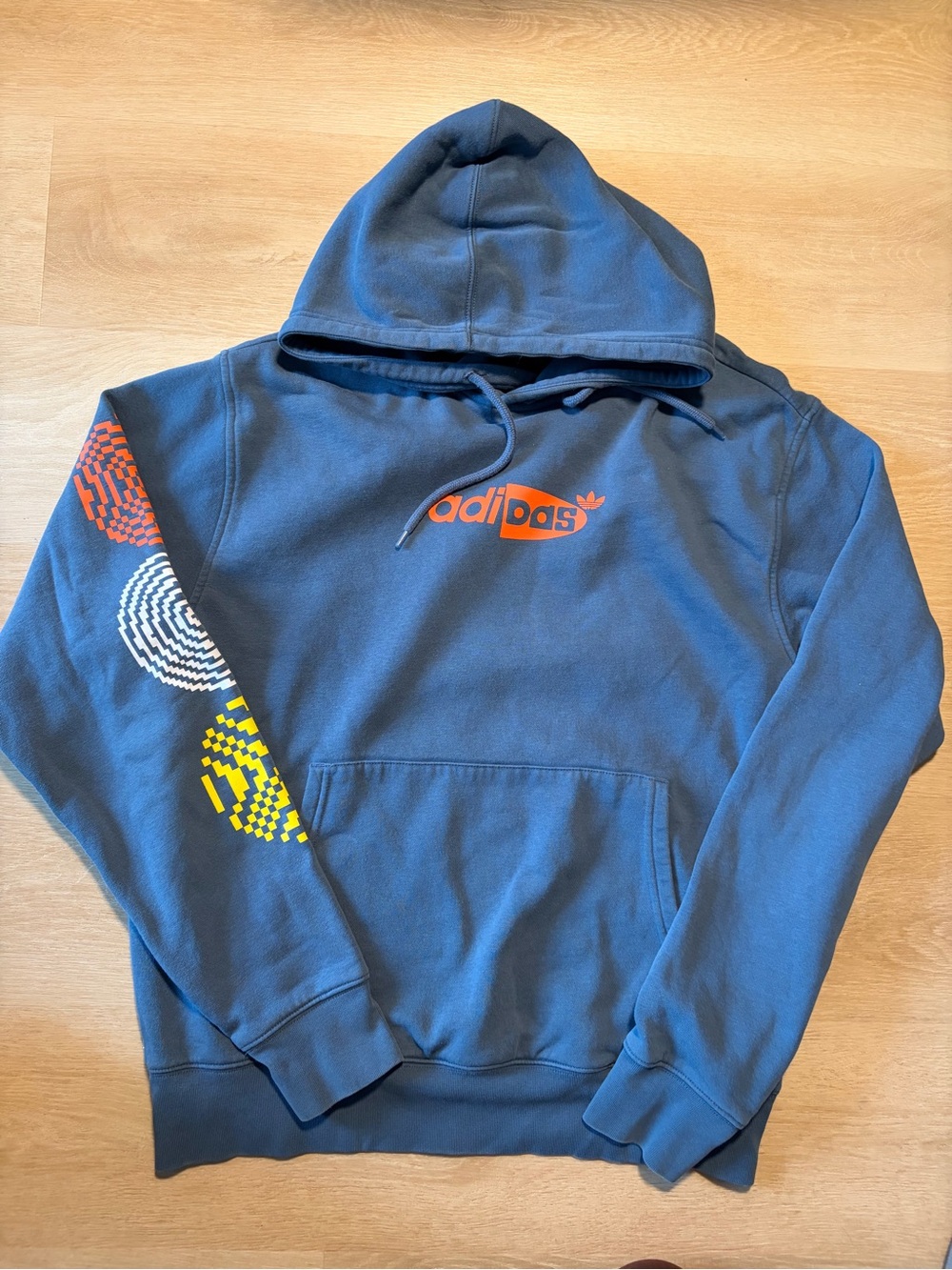 adidas Originals Hypersport Graphic Hoodie – Men’s Medium